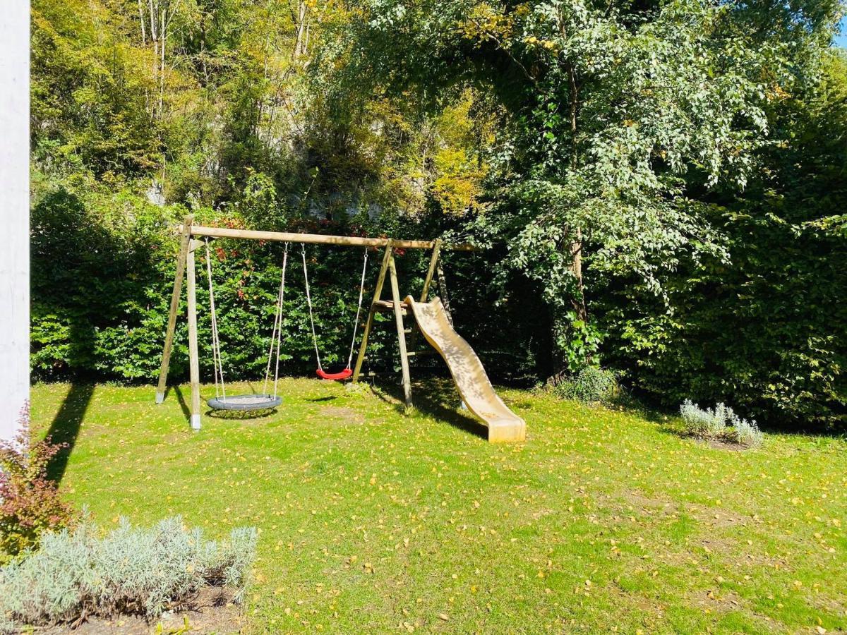 Chalet Happy Family: Mountain Retreat with Spacious Garden Golling an der Salzach Exterior photo